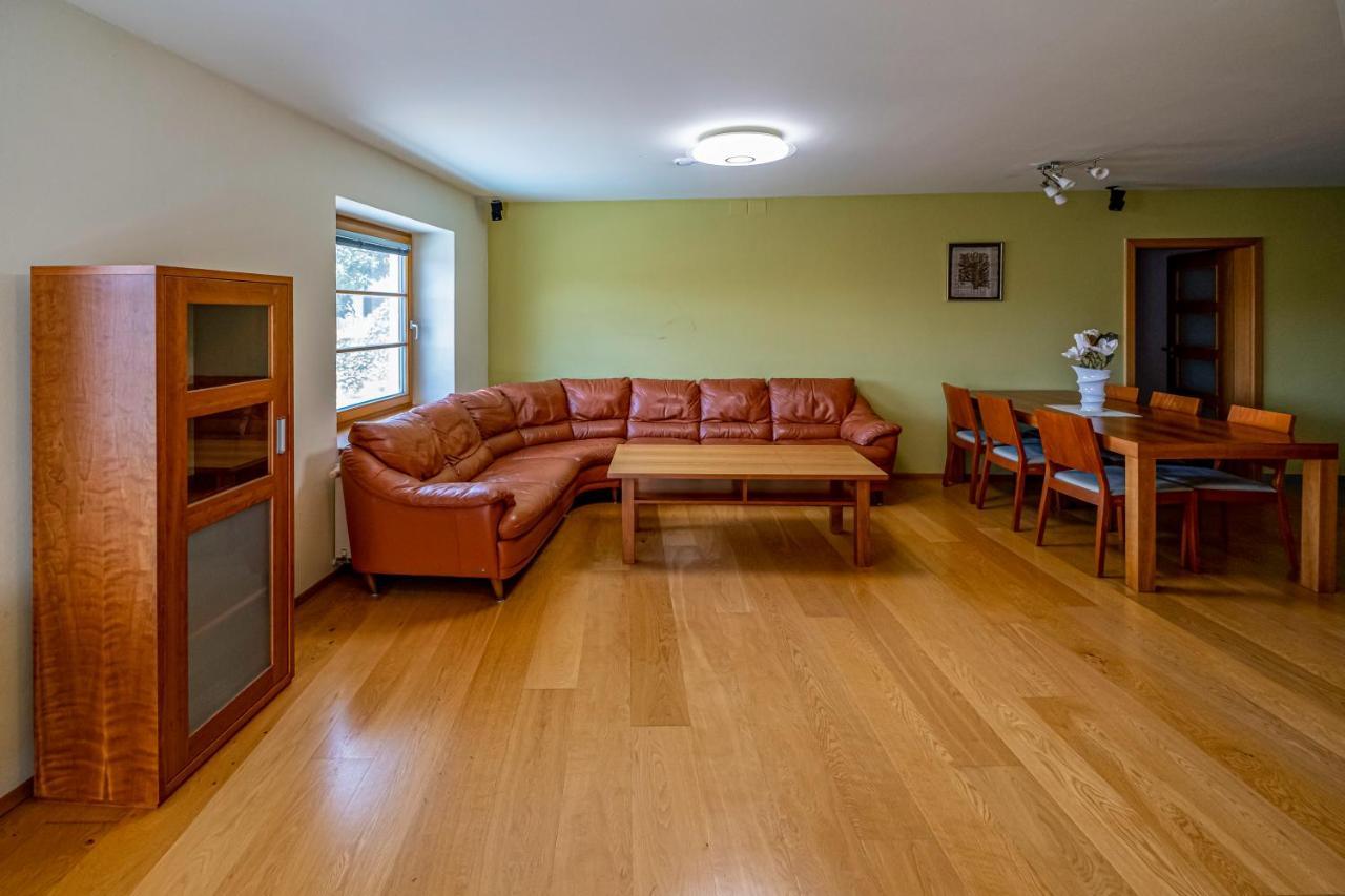 Relax Hotel Stork Lednice Dış mekan fotoğraf