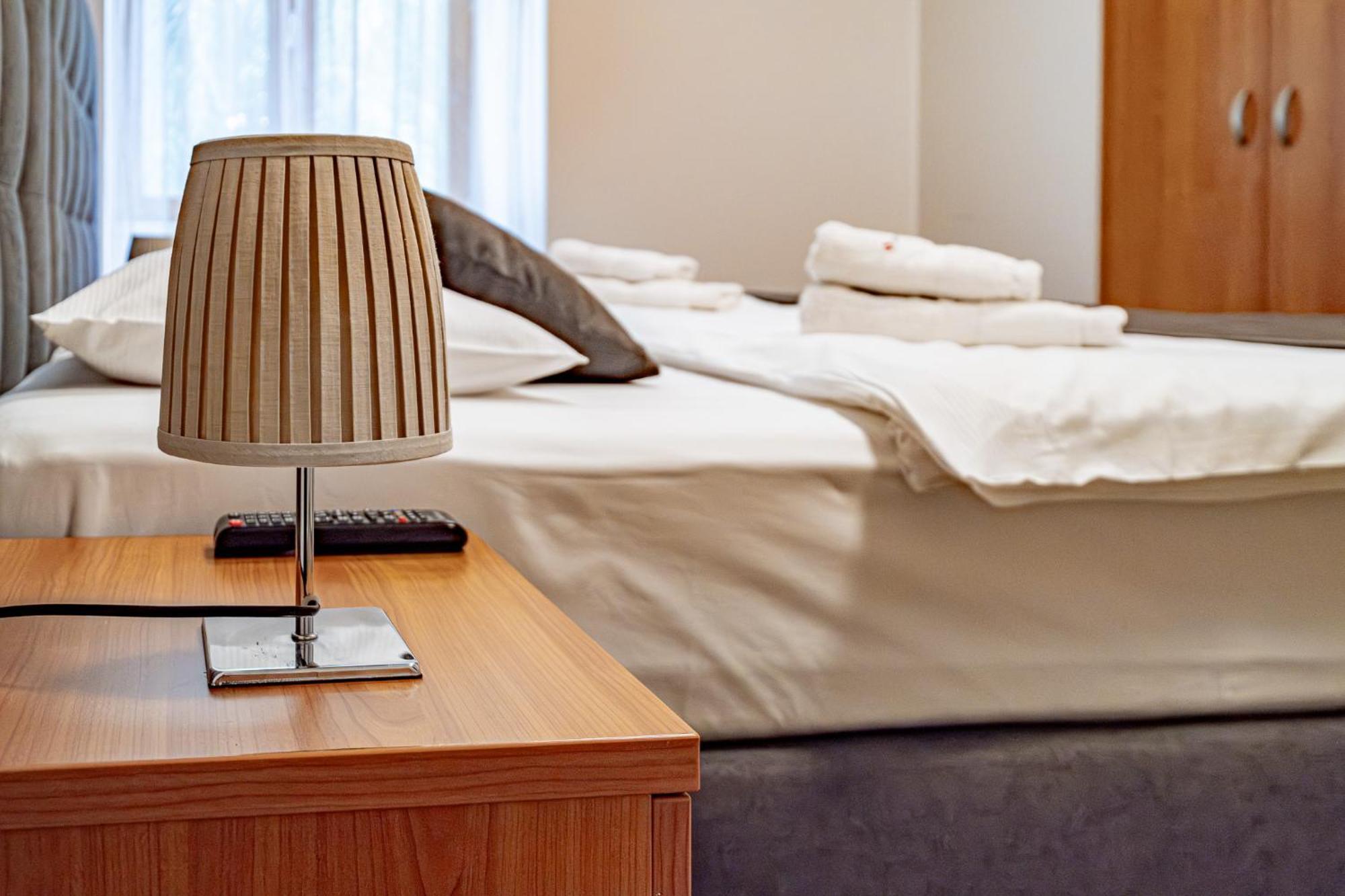 Relax Hotel Stork Lednice Dış mekan fotoğraf